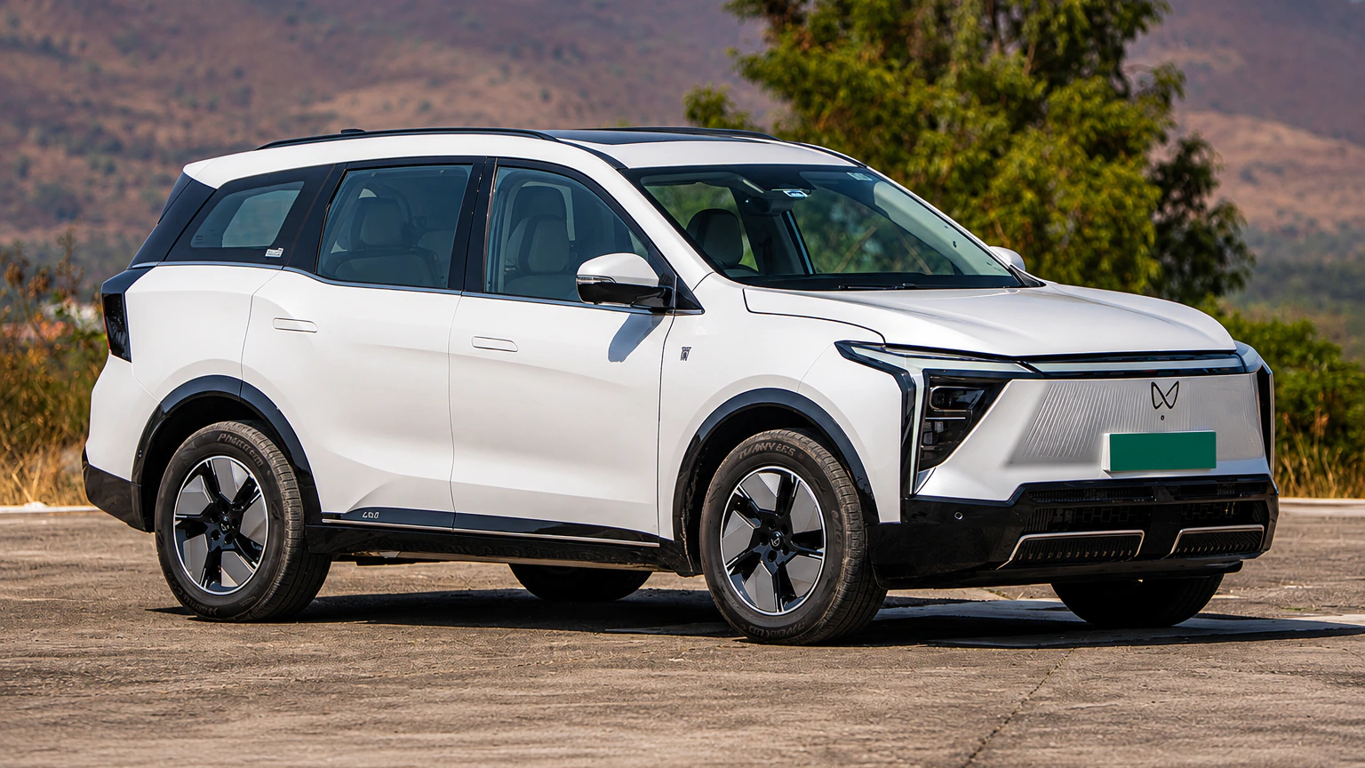 Mahindra XEV 9S Pack Two Above 79kWh