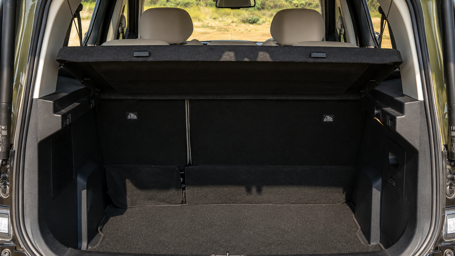 Tata Sierra interior