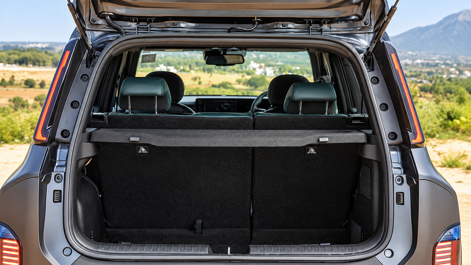 Kia Syros EV interior