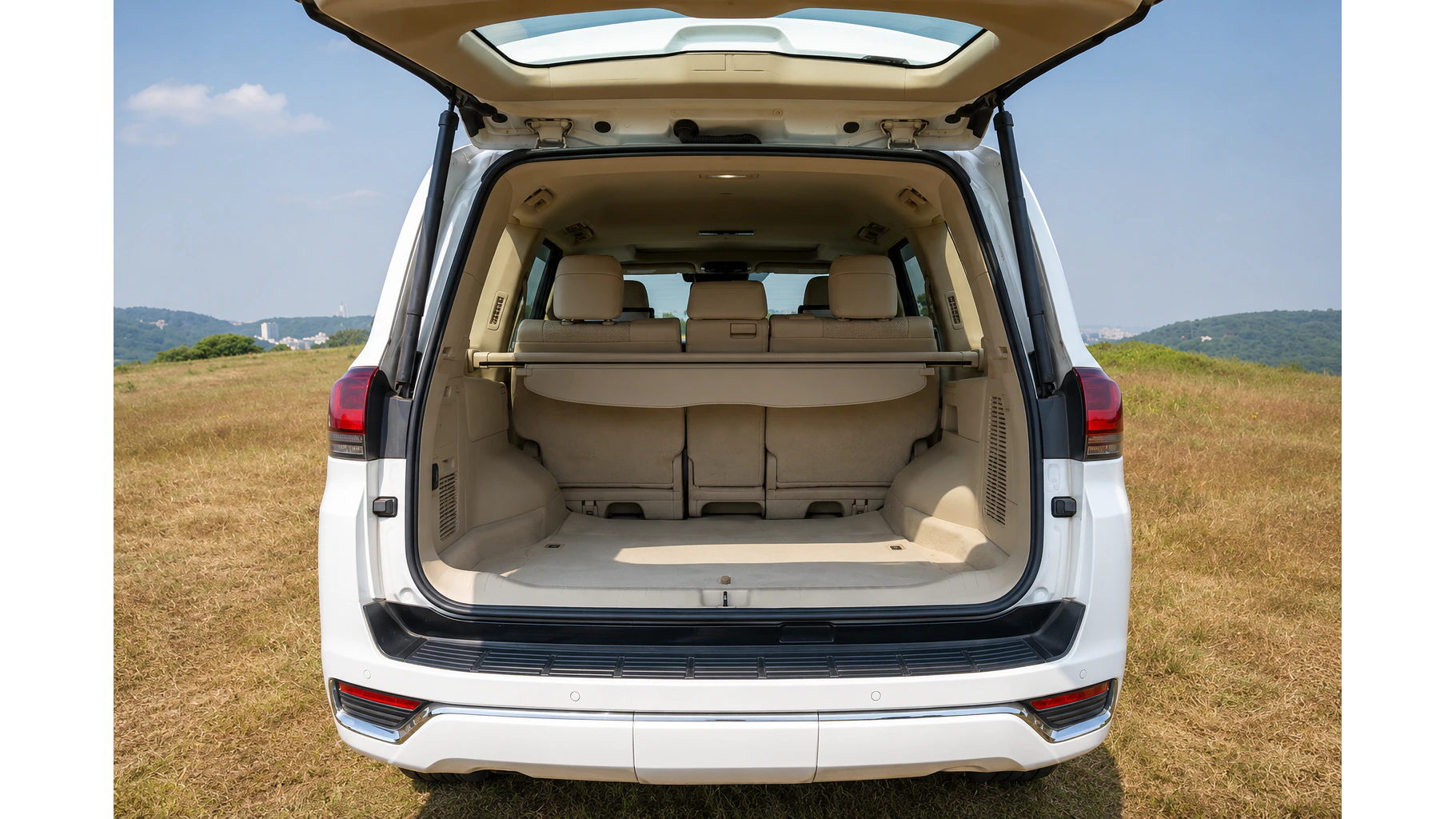 Toyota Land Cruiser 300 interior