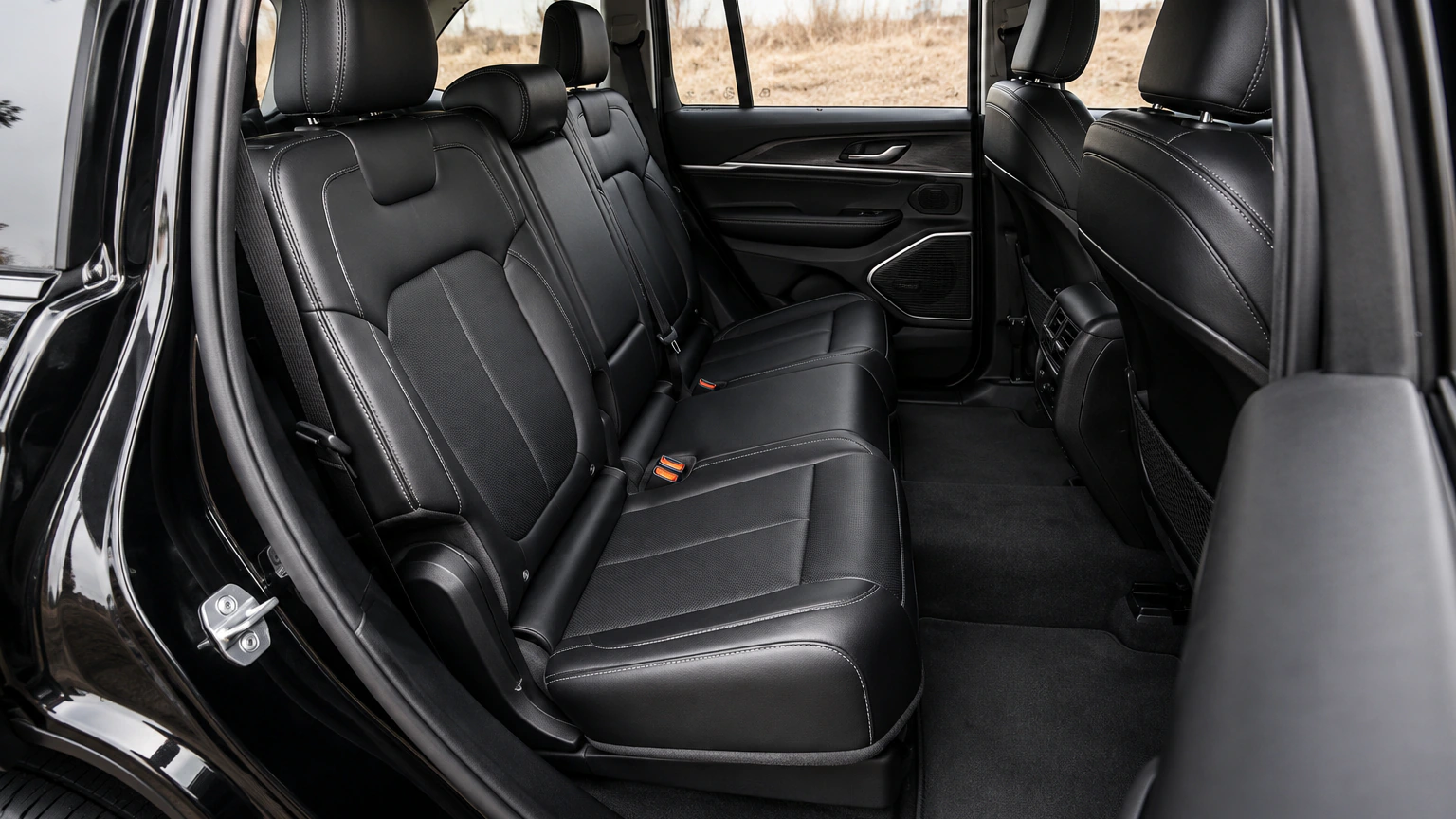 Jeep Grand Cherokee interior