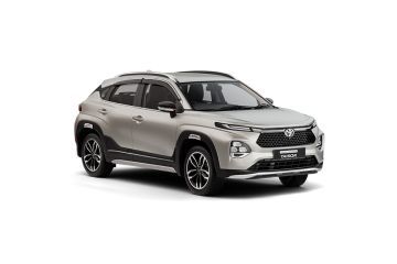 Toyota Urban Cruiser Taisor — Cafe White