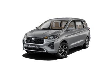 Toyota Rumion — Enticing Silver
